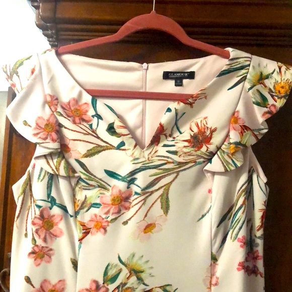 Dress - Picture 2 of 6